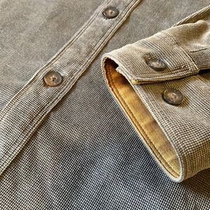 Royal Robbins poly blend textured shirt